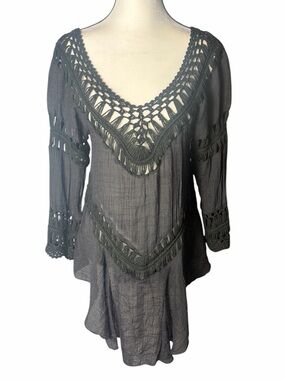 LA CLASS Black Swim Cover-up (Size M)